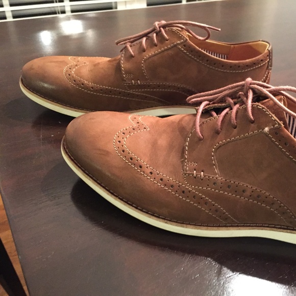 Clark's shoes - Picture 3 of 5